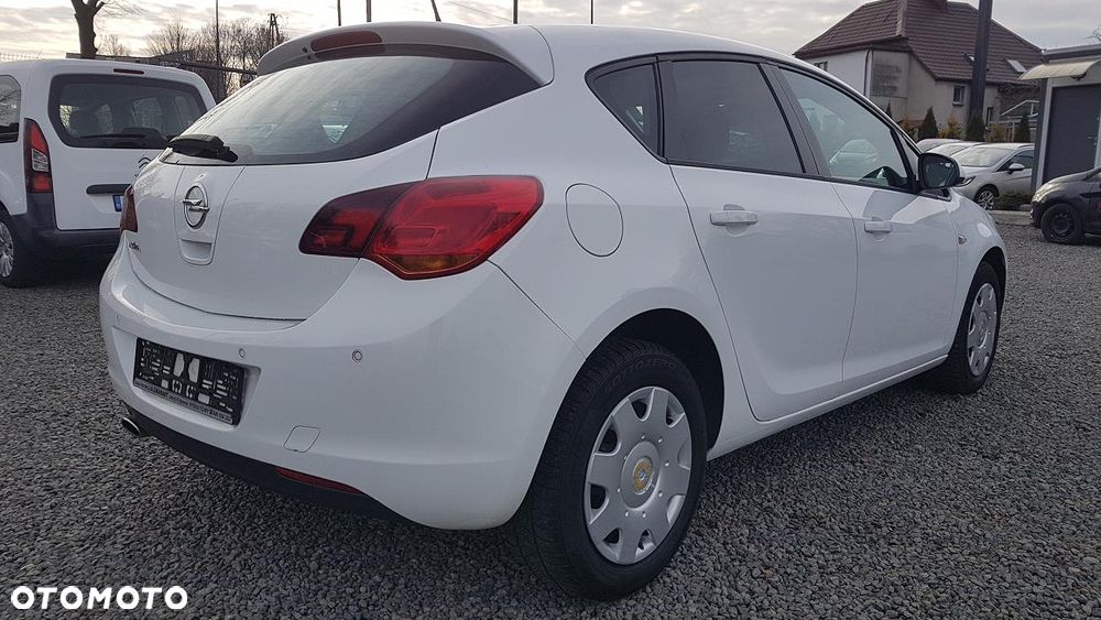 Opel Astra 1.4 Turbo Active - 4