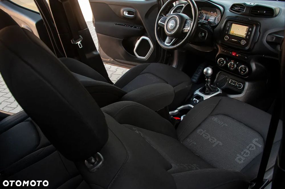 Jeep Renegade 1.4 MultiAir Longitude - 24