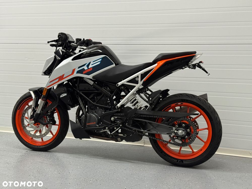 KTM Duke - 15