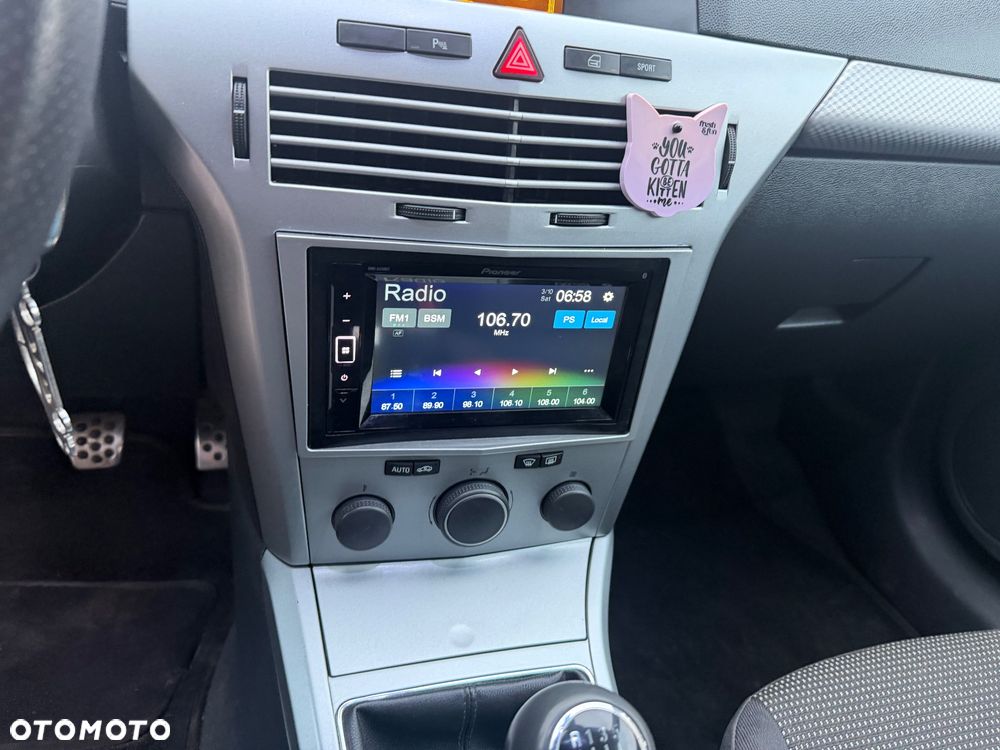 Opel Astra 1.8 Cosmo - 11