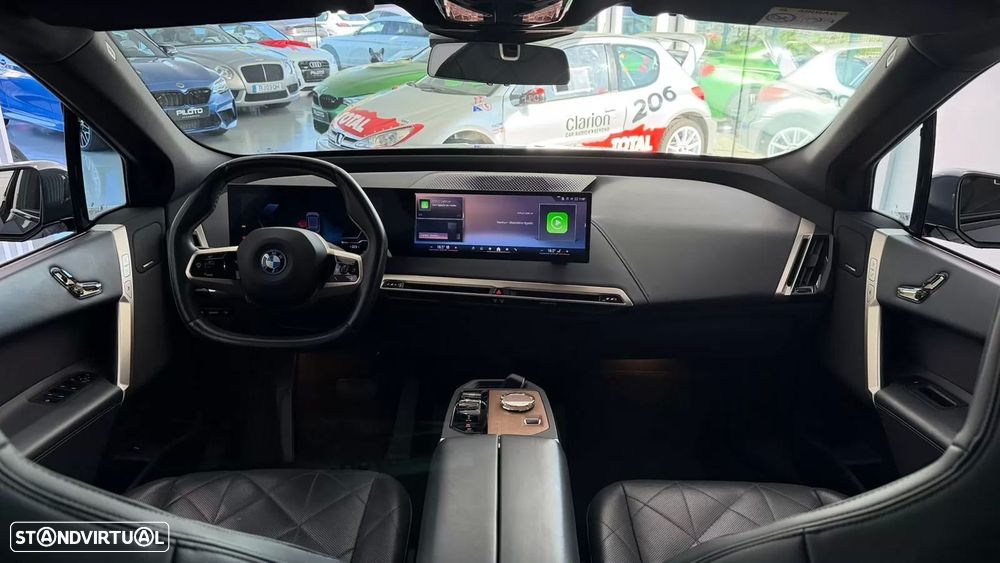 BMW iX xDrive 50 Pack Desportivo - 17
