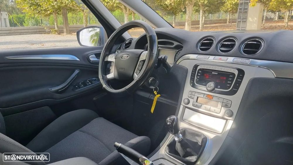 Ford S-Max 1.8 TDCi Titanium 7L - 11