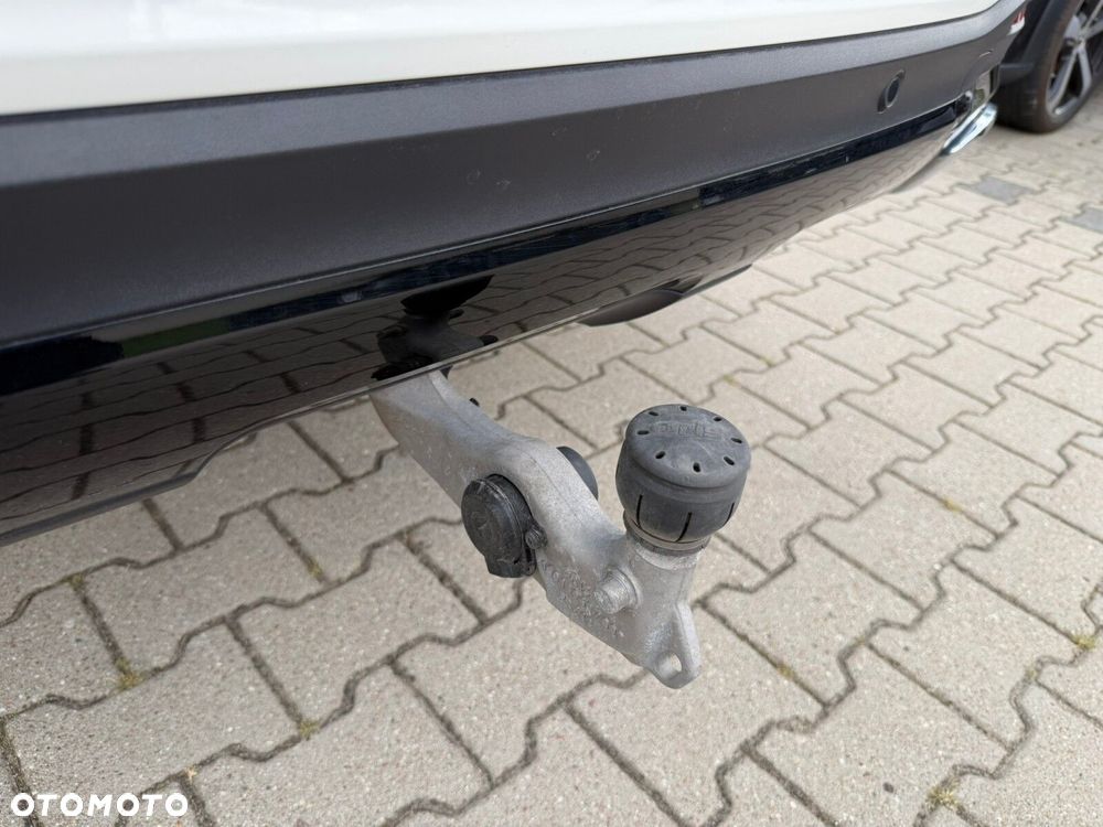 Mercedes-Benz GLS - 15