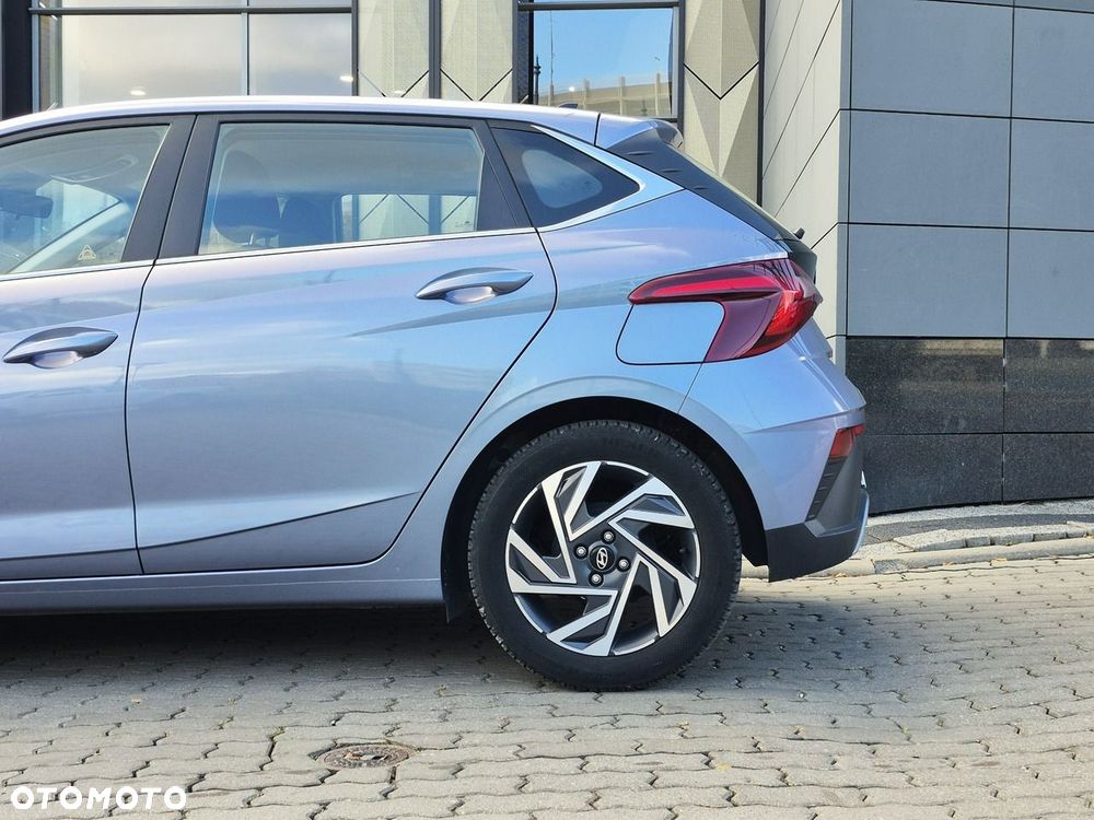 Hyundai i20 1.2 Modern - 33