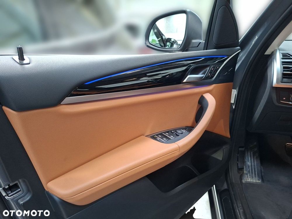 BMW X3 - 11