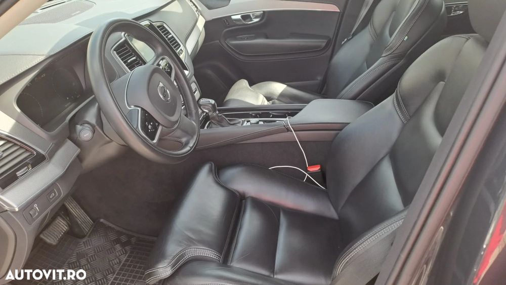Volvo XC 90 - 4