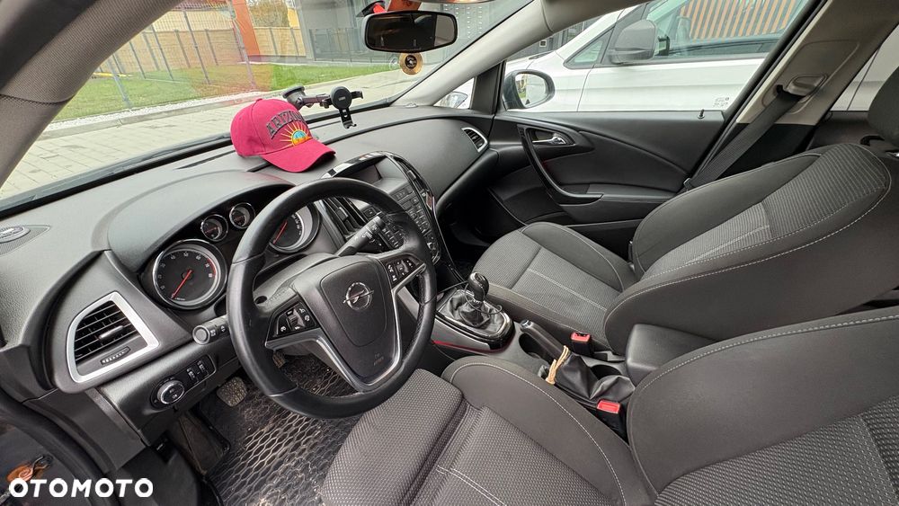 Opel Astra IV 1.4 T Cosmo - 8