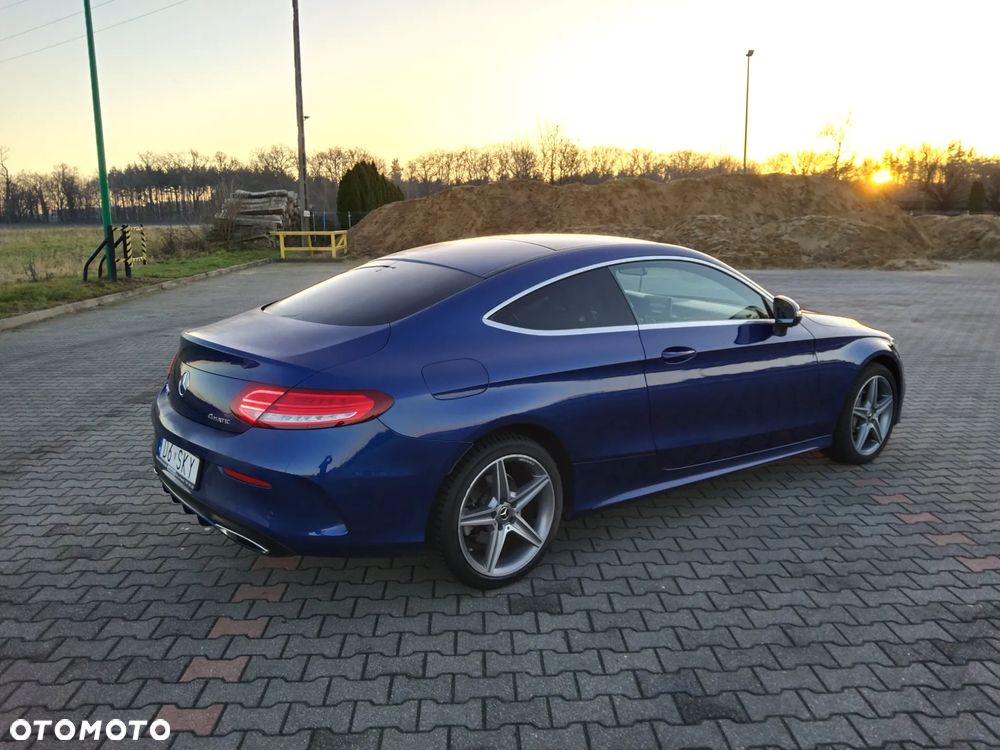 Mercedes-Benz Klasa C 200 4-Matic 9G-Tronic - 5