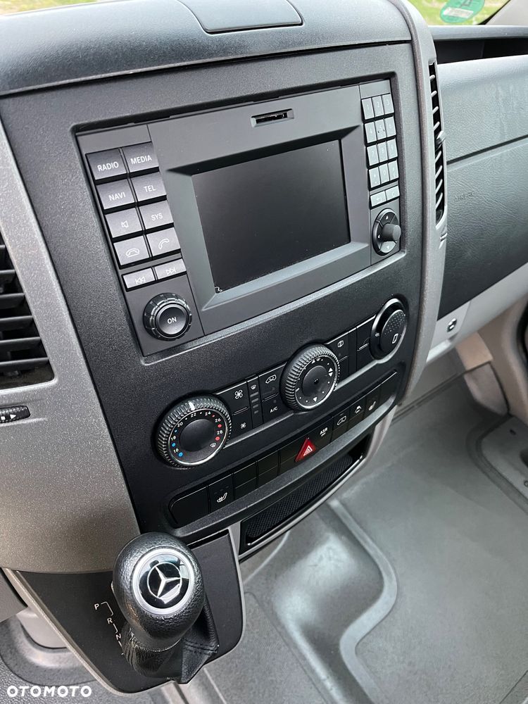 Mercedes-Benz Sprinter - 7