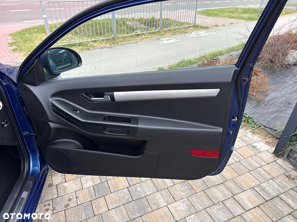 Kia Ceed 2.0 CVVT Spirit - 13