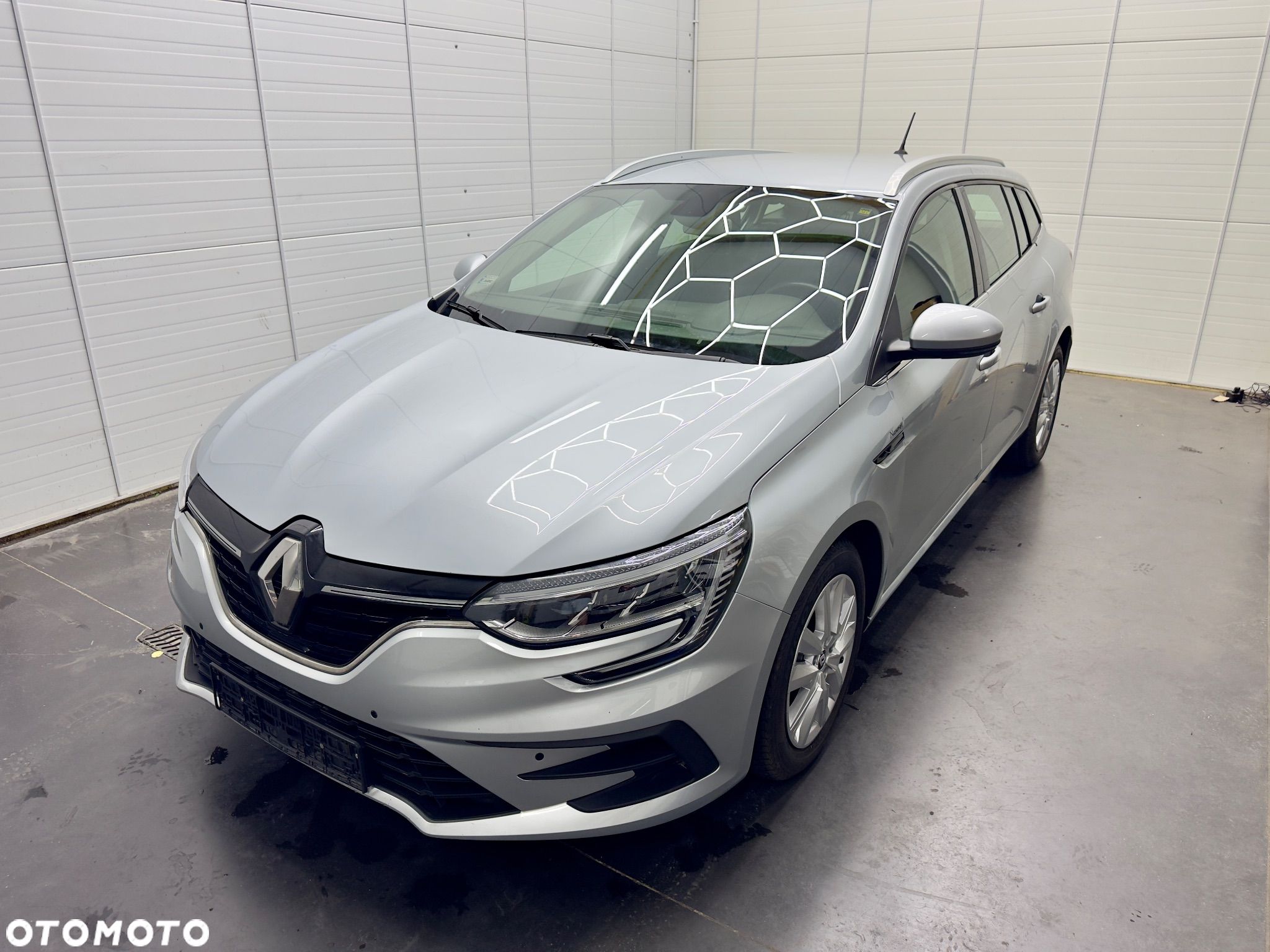 Renault Megane 1.3 TCe FAP Zen - 1