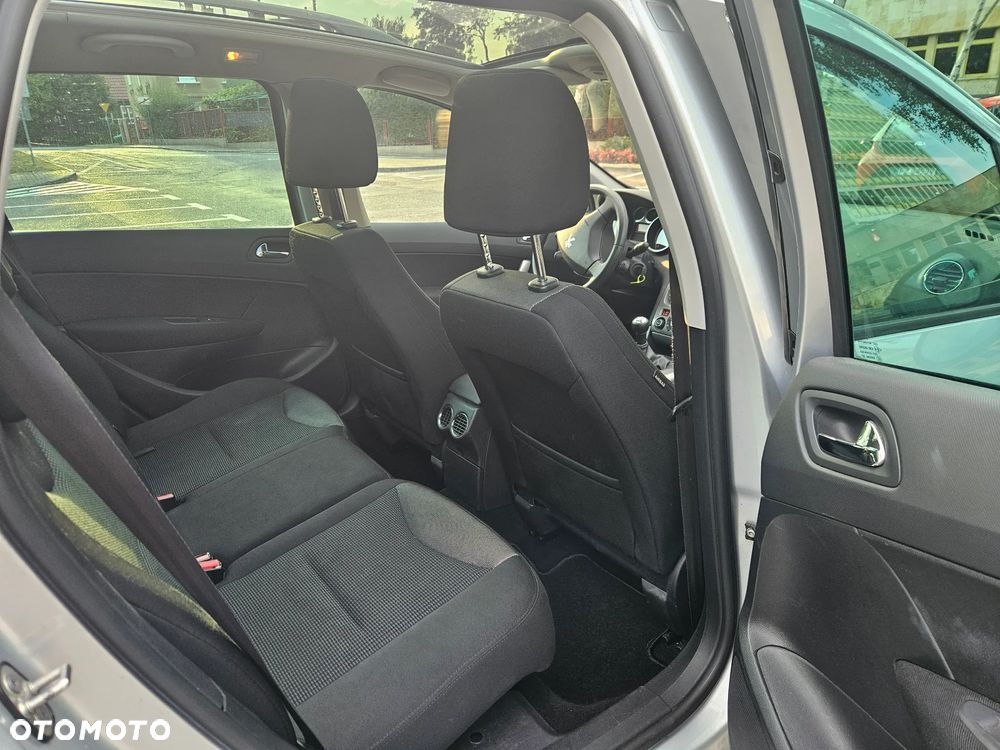 Peugeot 308 SW 120 VTi Platinum - 11