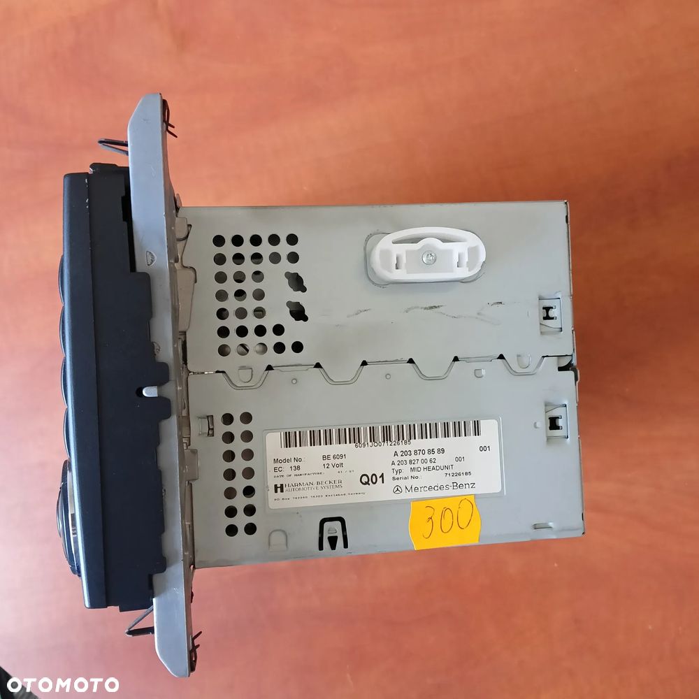 RADIO A2038708589, 2038270062 MERCEDES - 3