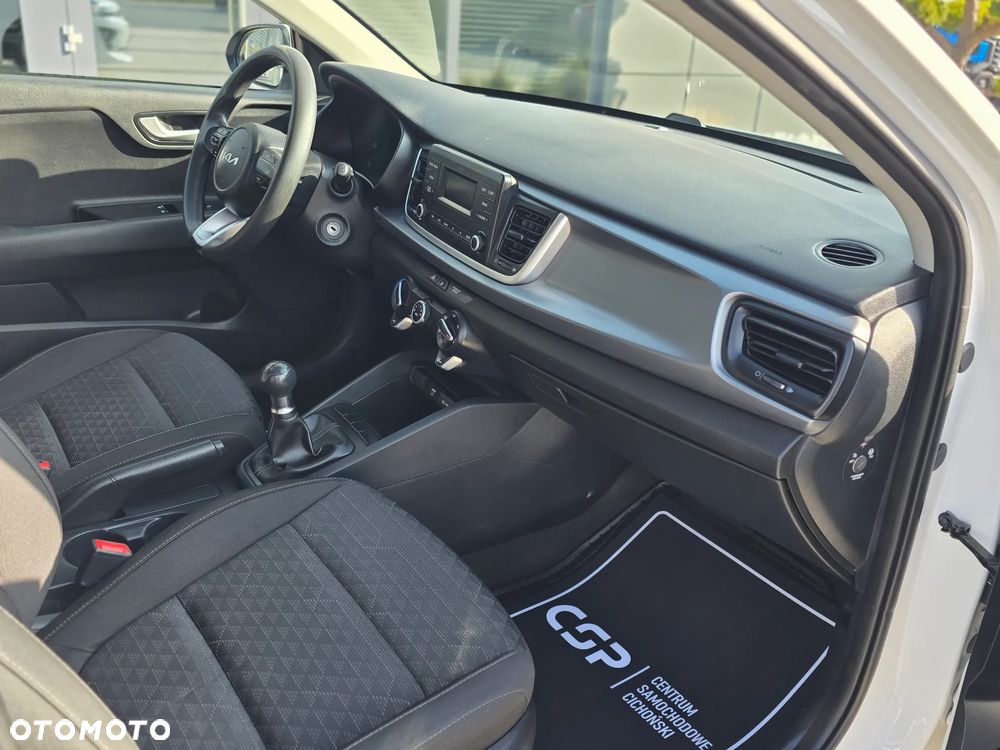 Kia Rio 1.2 L - 21