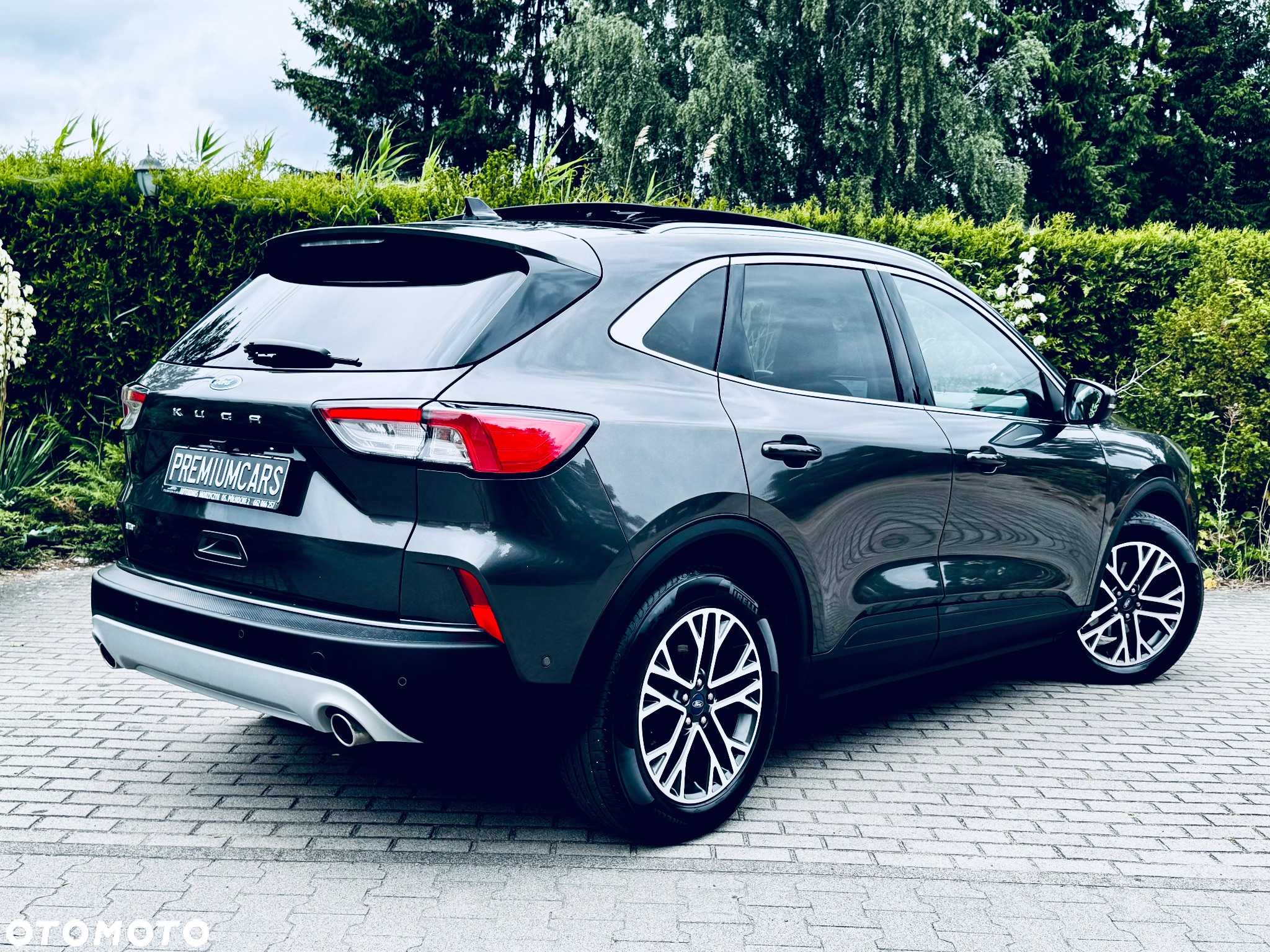 Ford Kuga 2.0 EcoBlue 4x4 TITANIUM - 3