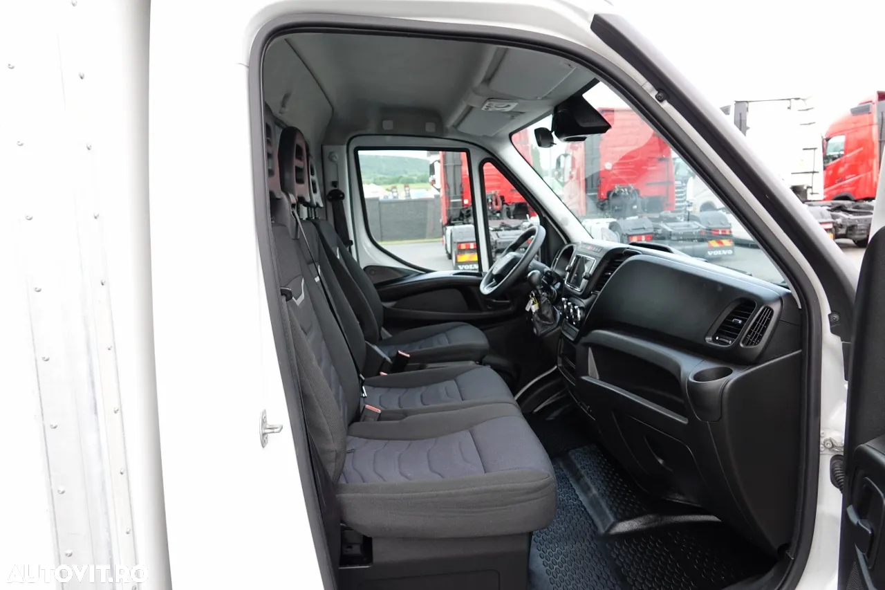 Iveco DAILY 3.0 D / CONTAINER / 2021 / TWIN / 750 KG LIFT / IMPORTAT / CONTRACT POST-SERVICE - 33