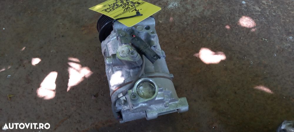 Compresor de clima BMW seria 1 F20 1.6 benzina 2016 - 3
