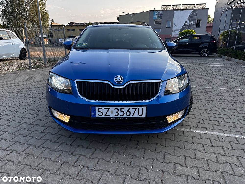 Skoda Octavia 2.0 TDI Premium Edition - 4