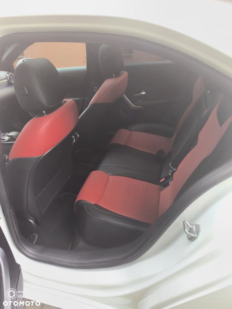 Mercedes-Benz Klasa A 220 4Matic 7G-DCT Edition 19 - 16