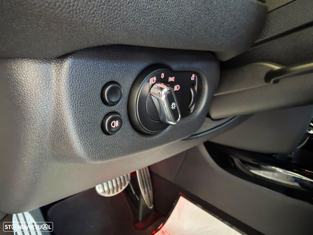 MINI Clubman John Cooper Works ALL4 - 21