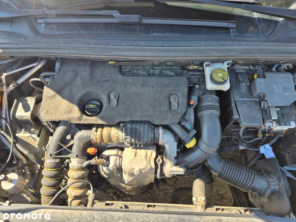 Peugeot 308 1.6 HDi Style - 10