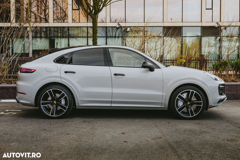 Porsche Cayenne - 11