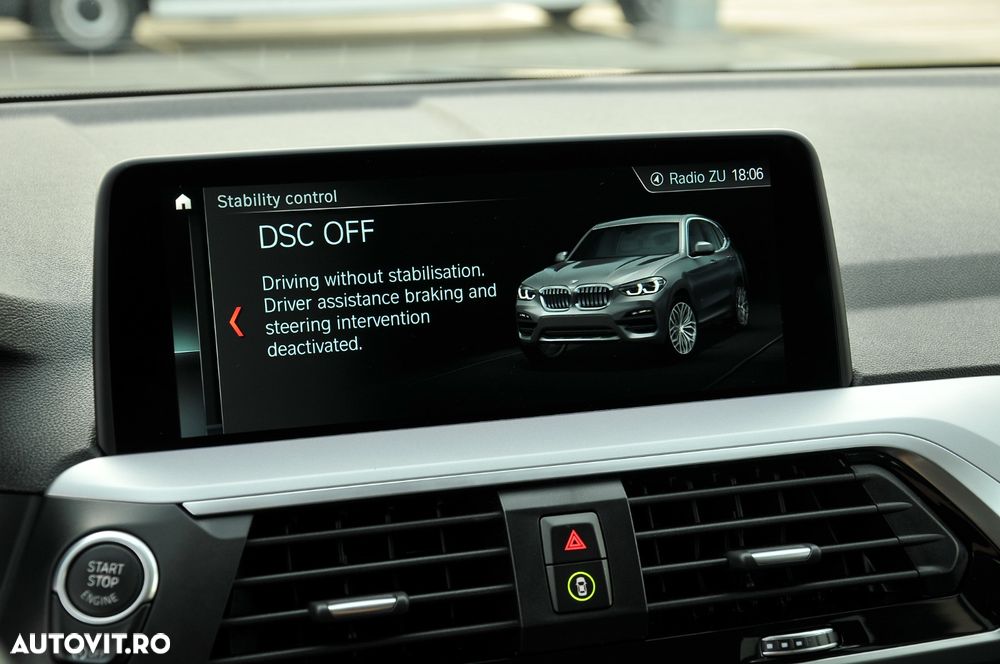 BMW X3 xDrive20i AT Advantage - 28