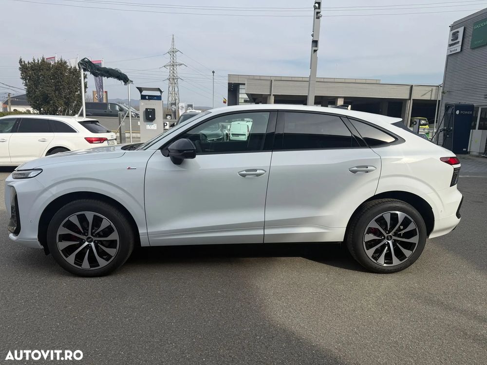 Audi Q3 1.5 35 TFSI S tronic S Line - 5