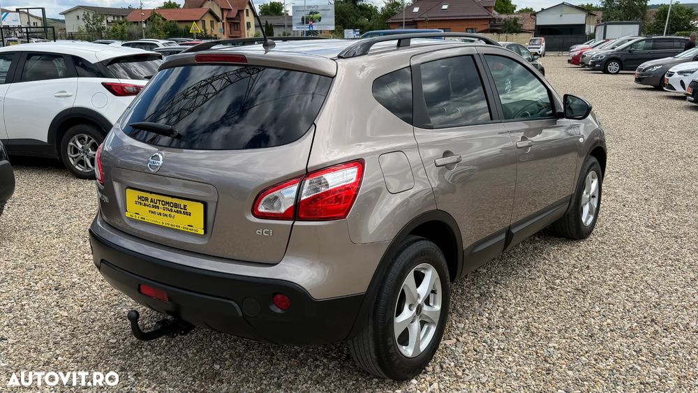Nissan Qashqai 2.0 dCi DPF 4x4 Aut 360 - 7