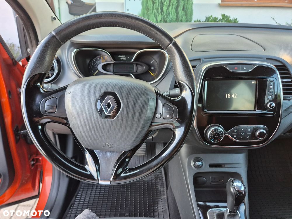 Renault Captur 1.2 TCe Helly Hansen EDC - 7