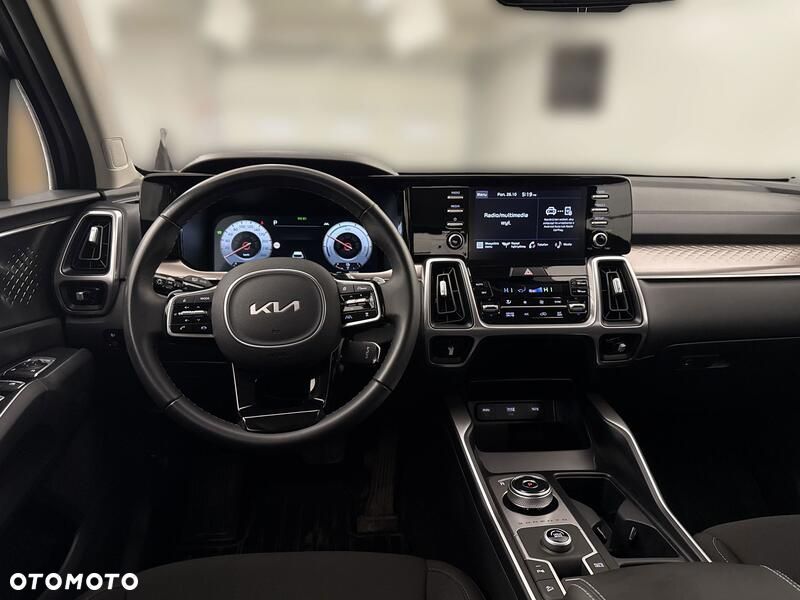 Kia Sorento 1.6 T-GDI HEV M 7os - 13
