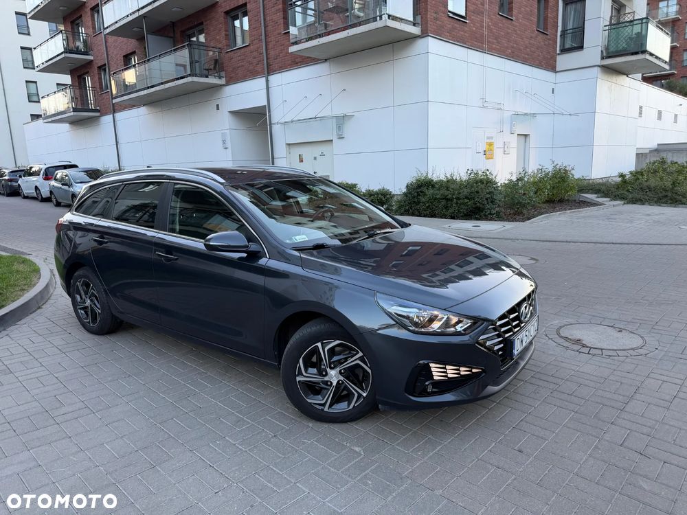 Hyundai i30 1.5 DPI Comfort - 1