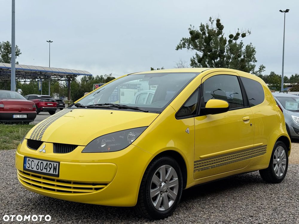 Mitsubishi Colt - 1
