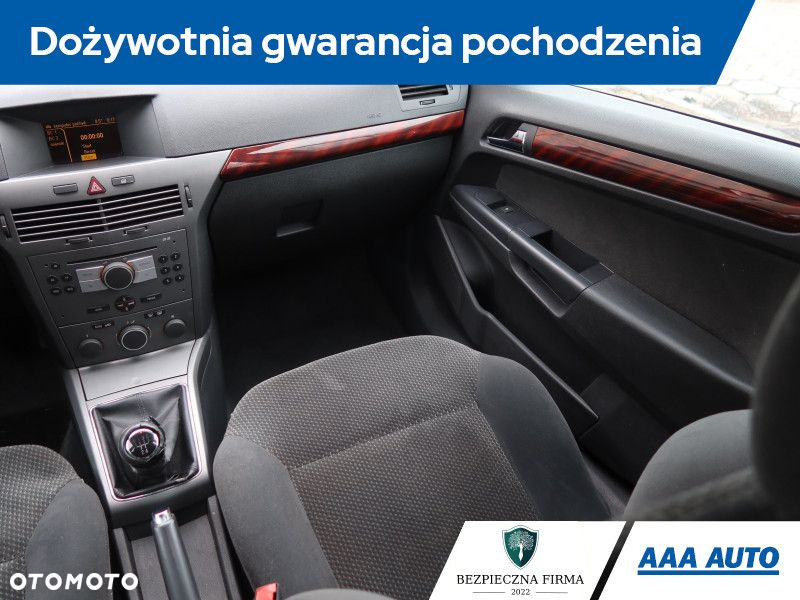 Opel Astra - 9