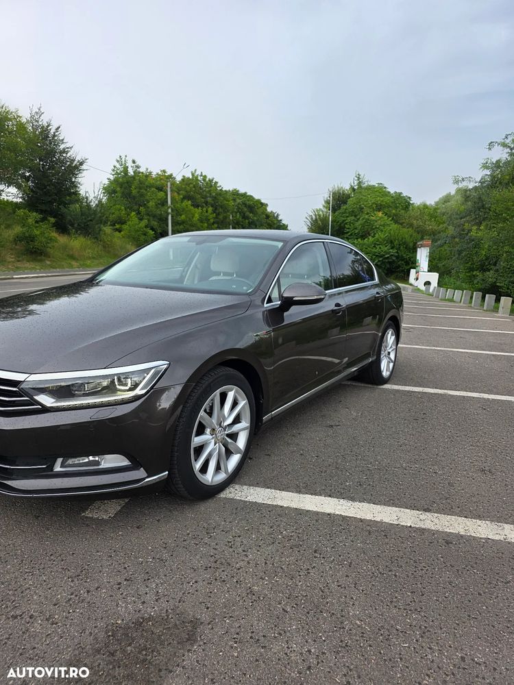 Volkswagen Passat 2.0 TDI DSG 4Motion Highline - 3