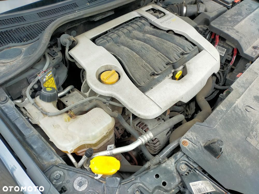 Renault Laguna 2.0 Bose Edition - 27