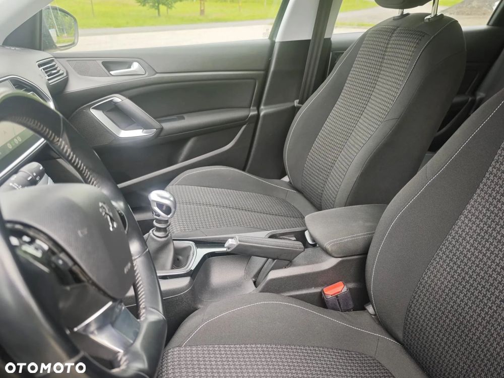 Peugeot 308 1.5 BlueHDi Active S&S - 21
