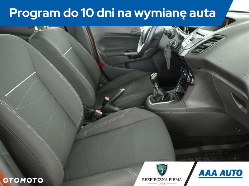 Ford Fiesta - 8