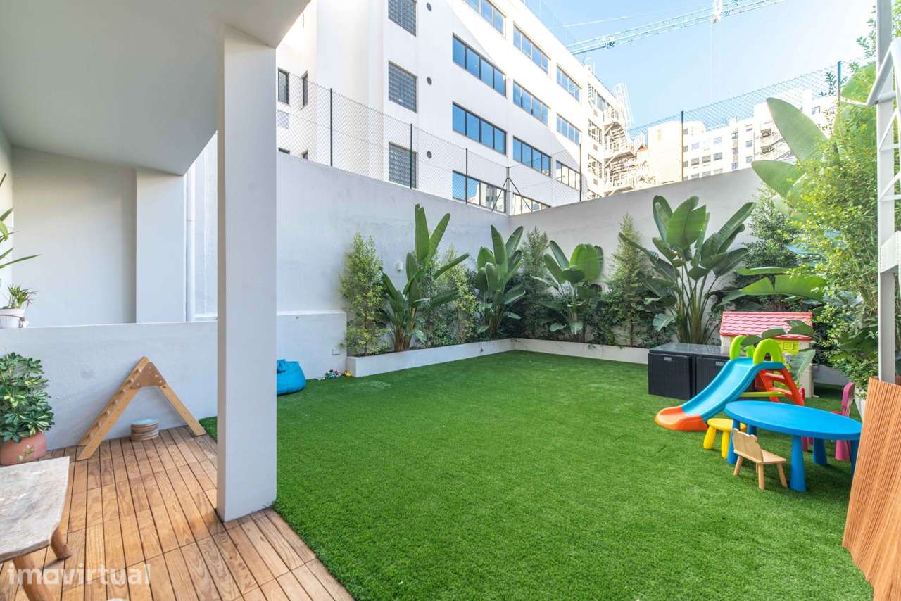 Apartamento T5 com jardim, nas Avenidas Novas, Lisboa. - Grande imagem: 3/60