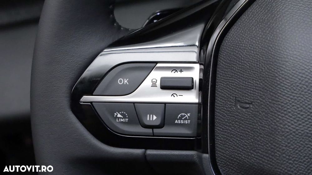 Peugeot 408 1.6L 180 PHEV Allure - 16