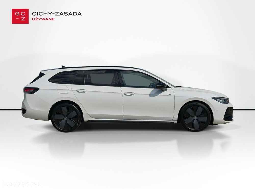 Volkswagen Passat Variant - 7