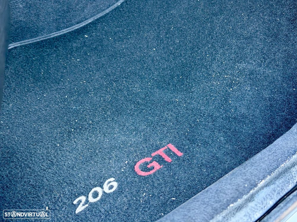 Peugeot 206 1.6 GTi - 21