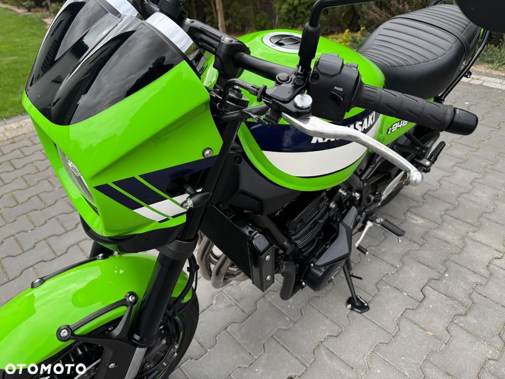 Kawasaki Z 900 RS - 10