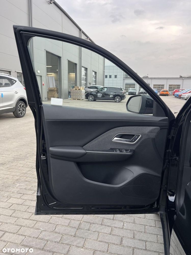MG ZS Hybrid+ - 19