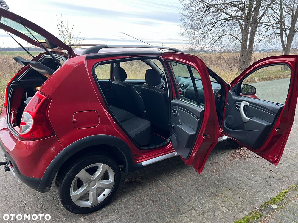 Dacia Sandero Stepway2 1.6 - 10