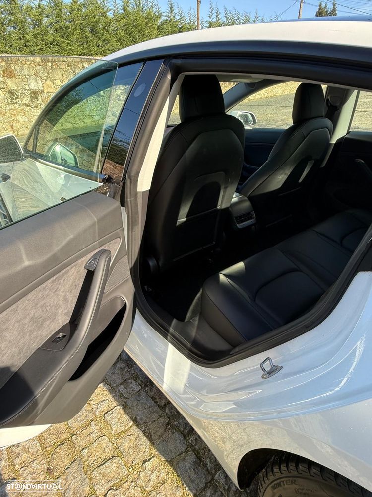 Tesla Model 3 Long Range Tração Integral - 20