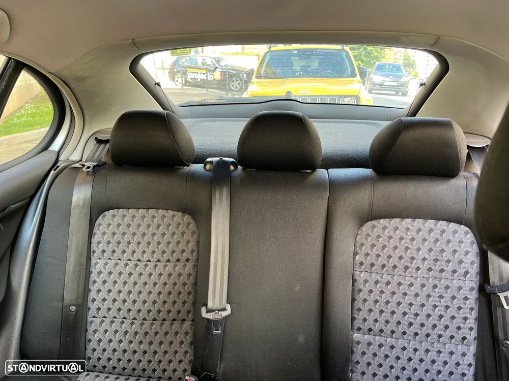 SEAT Leon 1.9 TDI Sport - 9