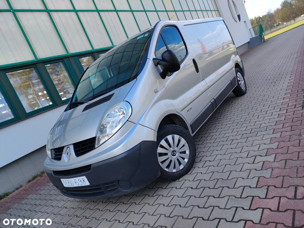 Opel Vivaro - 8