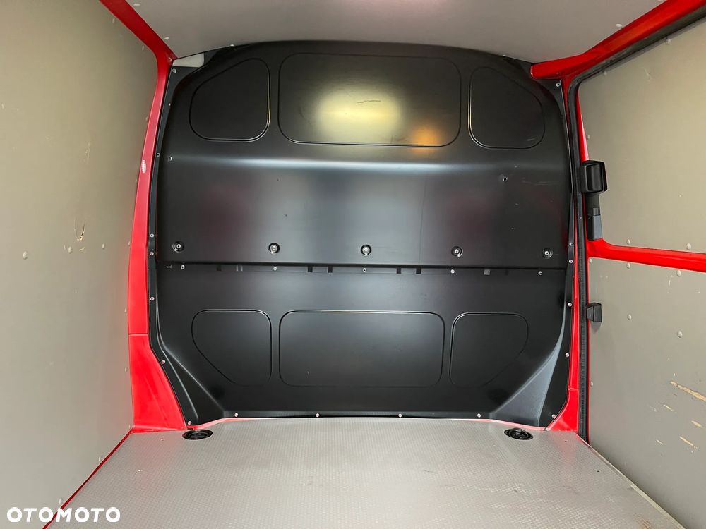 Volkswagen Transporter T6 L1H1 - 14