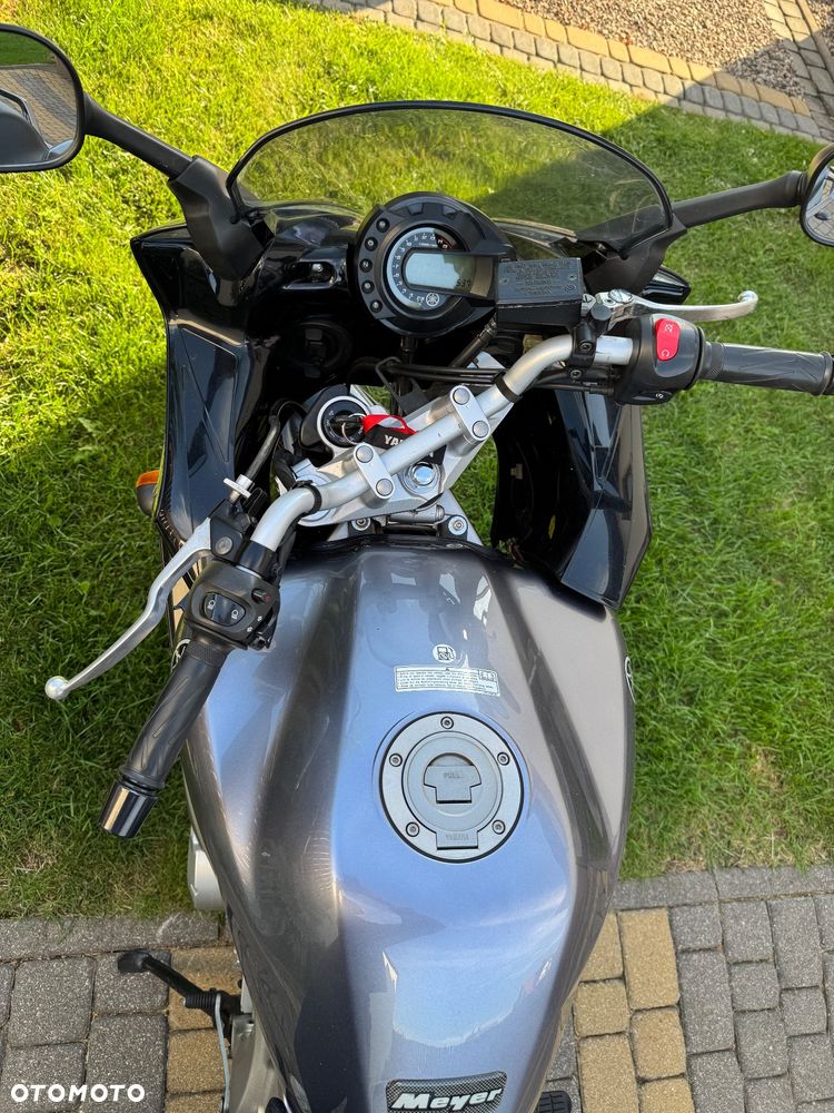 Yamaha FZ6 - 9